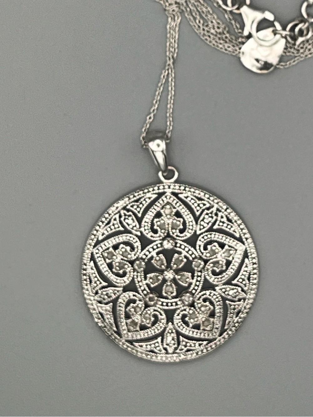 Sterling Silver Filigree Round Pendant Necklace with diamonds, chain included!